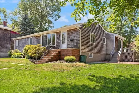 14 Paradis Cir #2, Rockport, MA 01966