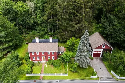 61 Porter Rd, Andover, MA 01810