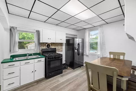 26 Marchand St, Fall River, MA 02723 photo 6