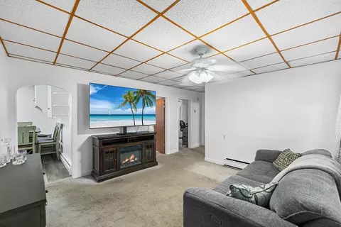 26 Marchand St, Fall River, MA 02723 photo 4