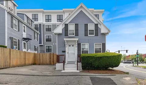 7 Cox Ct, Beverly, MA 01915