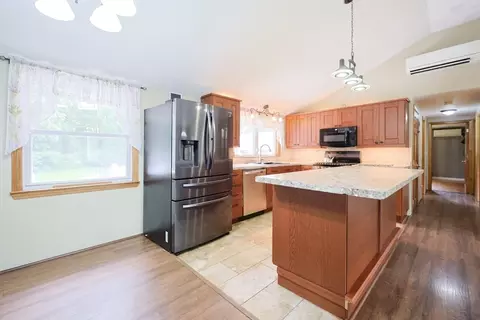 1 Upper Gore Rd, Webster, MA 01570 photo 5