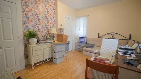 11 Spruce St, Springfield, MA 01105 photo 5