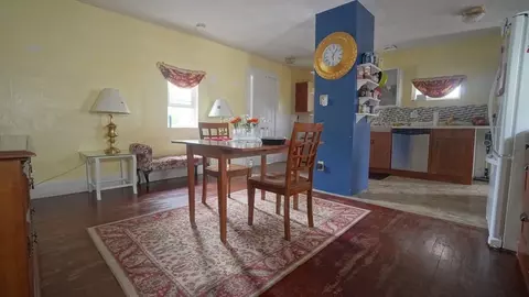 11 Spruce St, Springfield, MA 01105 photo 17