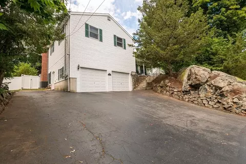 2 Eustis St, Stoneham, MA 02180 photo 3
