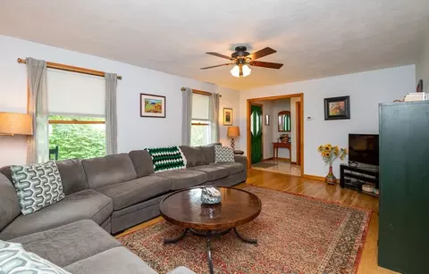 2 Eustis St, Stoneham, MA 02180 photo 9