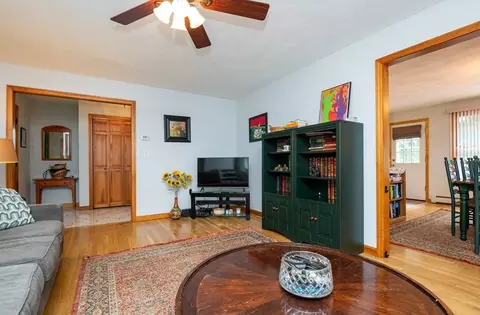 2 Eustis St, Stoneham, MA 02180 photo 8