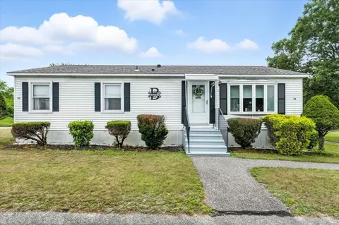 50 Pinehurst Dr, Plymouth, MA 02360