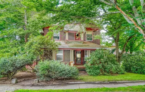 2 Park Ave, Wakefield, MA 01880 photo 2
