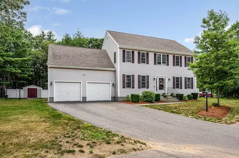 1 Pond View Cir, Shirley, MA 01464