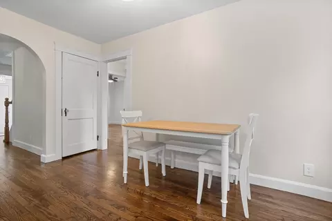 Entry Way - 22 Morris St, Webster, MA 01570 photo 3 of 3