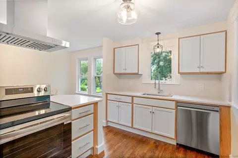 Kitchen - 22 Morris St, Webster, MA 01570 photo 2 of 5
