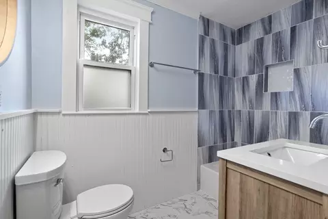 Bath - 22 Morris St, Webster, MA 01570 photo 3 of 3