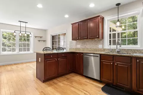 Kitchen - 9 Bartlett St, Salisbury, MA 01952 photo 1 of 1