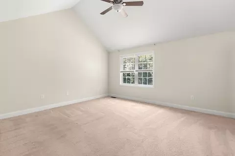 Bedroom - 9 Bartlett St, Salisbury, MA 01952 photo 2 of 6
