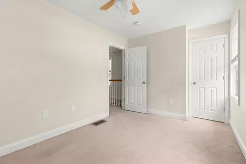 Bedroom - 9 Bartlett St, Salisbury, MA 01952 photo 6 of 6