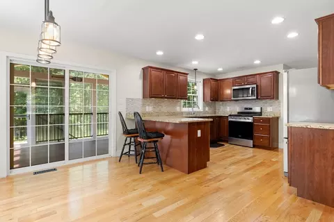 Other - 9 Bartlett St, Salisbury, MA 01952 photo 1 of 4