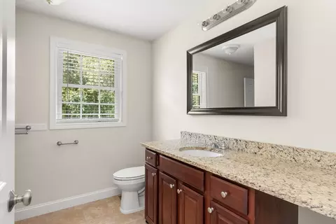 Bath - 9 Bartlett St, Salisbury, MA 01952 photo 1 of 2