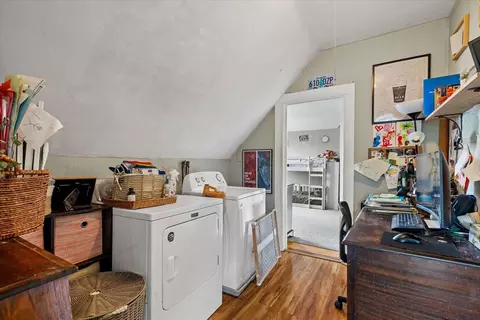 7 Holt Ave, Worcester, MA 01606 photo 19