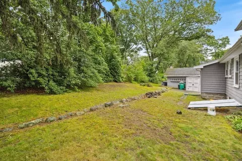 71 Winthrop Ave, Reading, MA 01867 photo 32