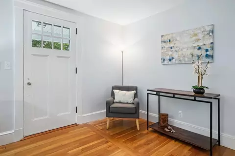 71 Winthrop Ave, Reading, MA 01867 photo 3