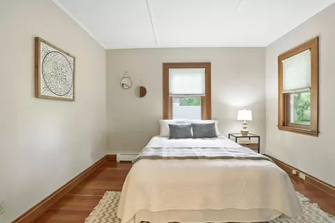 Bedroom - 10 Thorndike St, Reading, MA 01867 photo 2 of 3