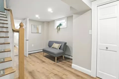 Entry Way - 10 Thorndike St, Reading, MA 01867 photo 5 of 7