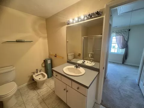 261 Salem St #U:4, Reading, MA 01867 photo 33