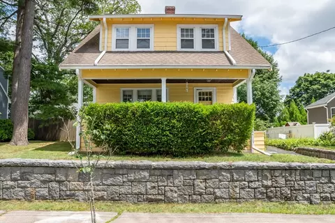 1090 Greendale Ave, Needham, MA 02492 photo 2