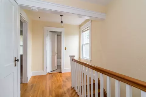 1090 Greendale Ave, Needham, MA 02492 photo 13
