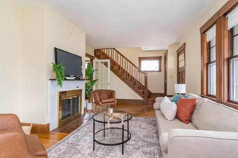 1090 Greendale Ave, Needham, MA 02492 photo 5
