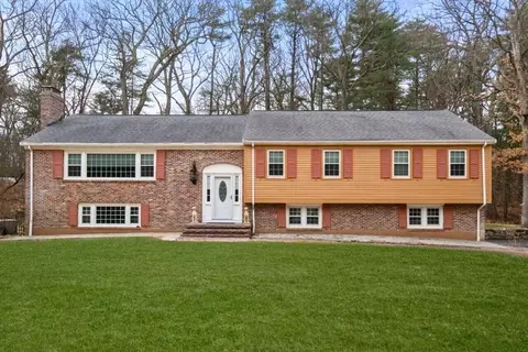 19 Bakers Hill Rd, Weston, MA 02493