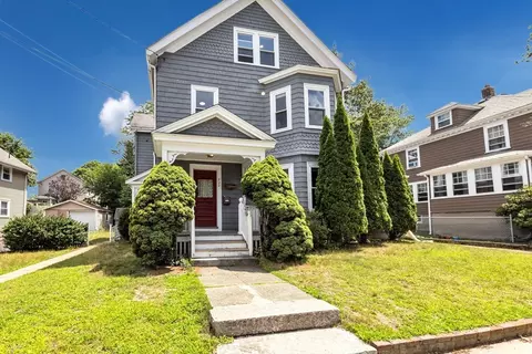 220 Sycamore St, Watertown, MA 02472