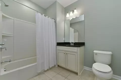 Bath - 57 Augustus Ct #1013, Reading, MA 01867 photo 3 of 3