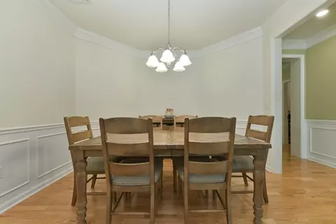 Dining - 57 Augustus Ct #1013, Reading, MA 01867 photo 2 of 2