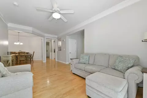 Living - 57 Augustus Ct #1013, Reading, MA 01867 photo 2 of 3