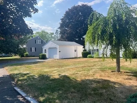 Exterior - 193 Pine St, Danvers, MA 01923 photo 5 of 5