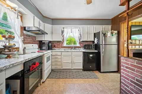 Kitchen - 22 Keddy Blvd, Chicopee, MA 01020 photo 3 of 5