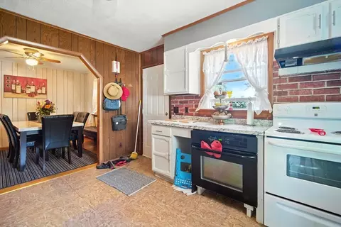Kitchen - 22 Keddy Blvd, Chicopee, MA 01020 photo 4 of 5