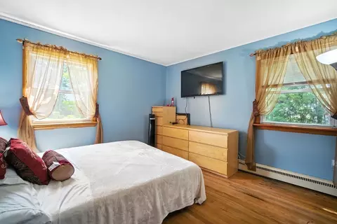 Bedroom - 22 Keddy Blvd, Chicopee, MA 01020 photo 4 of 5