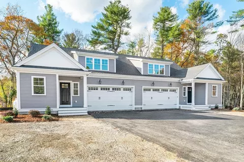 198 Taunton Ave #B, Norton, MA 02766
