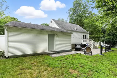 336 Common St, Walpole, MA 02081 photo 32