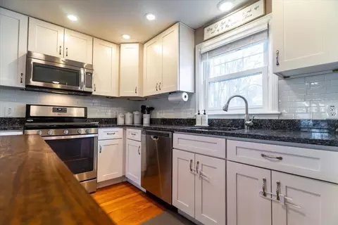 336 Common St, Walpole, MA 02081 photo 2