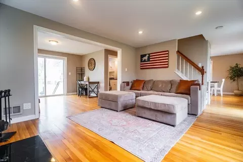 336 Common St, Walpole, MA 02081 photo 9