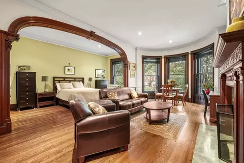 377 Commonwealth #3, Boston, MA 02115