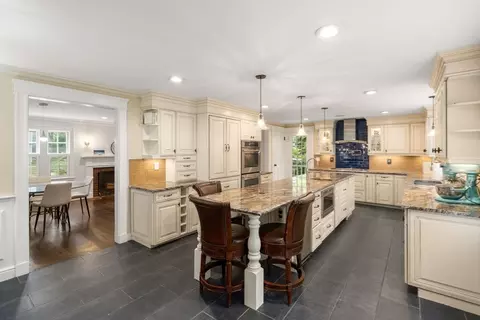 14 Sunset, Wellesley, MA 02482 photo 9