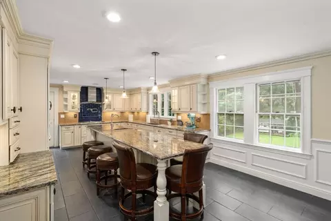 14 Sunset, Wellesley, MA 02482 photo 12