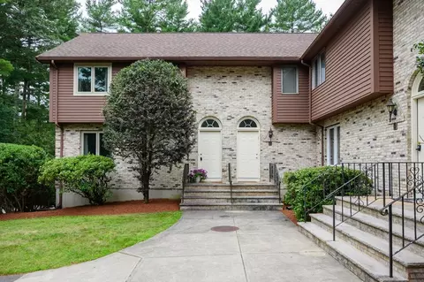 157 Chestnut St #5, Foxboro, MA 02035