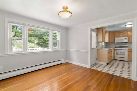 95 Marked Tree Rd, Needham, MA 02492 photo 4