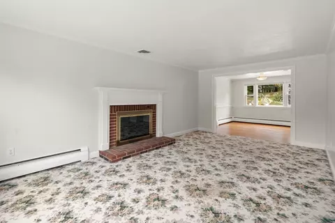 95 Marked Tree Rd, Needham, MA 02492 photo 2